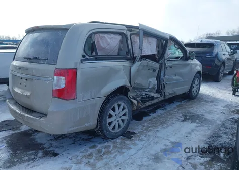 2013 Chrysler Town & Country Touring z USA, uszkodzony, nr VIN 2C4RC1BG6DR742834